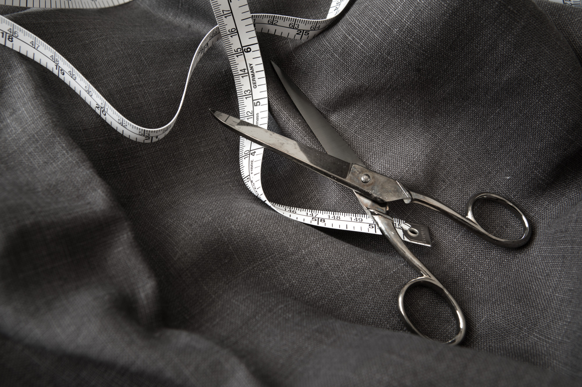 designer-clothes-custom-made-craftman-suit-tailor EA Essentials Banner
